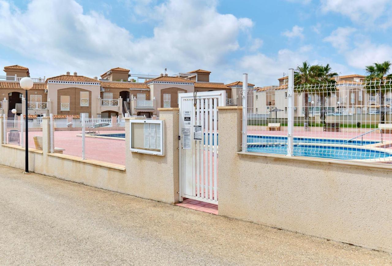 Sun & Beach Aguas Nuevas Torrevieja Eksteriør billede